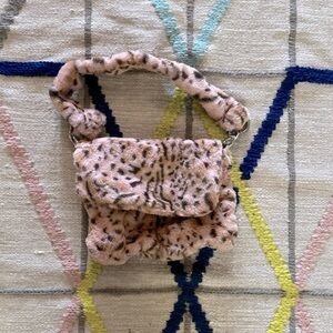 pink cheetah print hobo bag